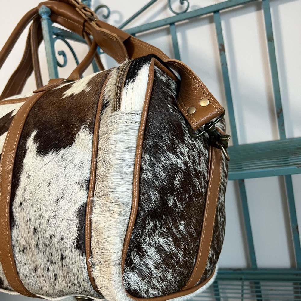 🔥New Myra Bag genuine Leather cowhide hair-on duffle bag travel unisex - Picture 9 of 15